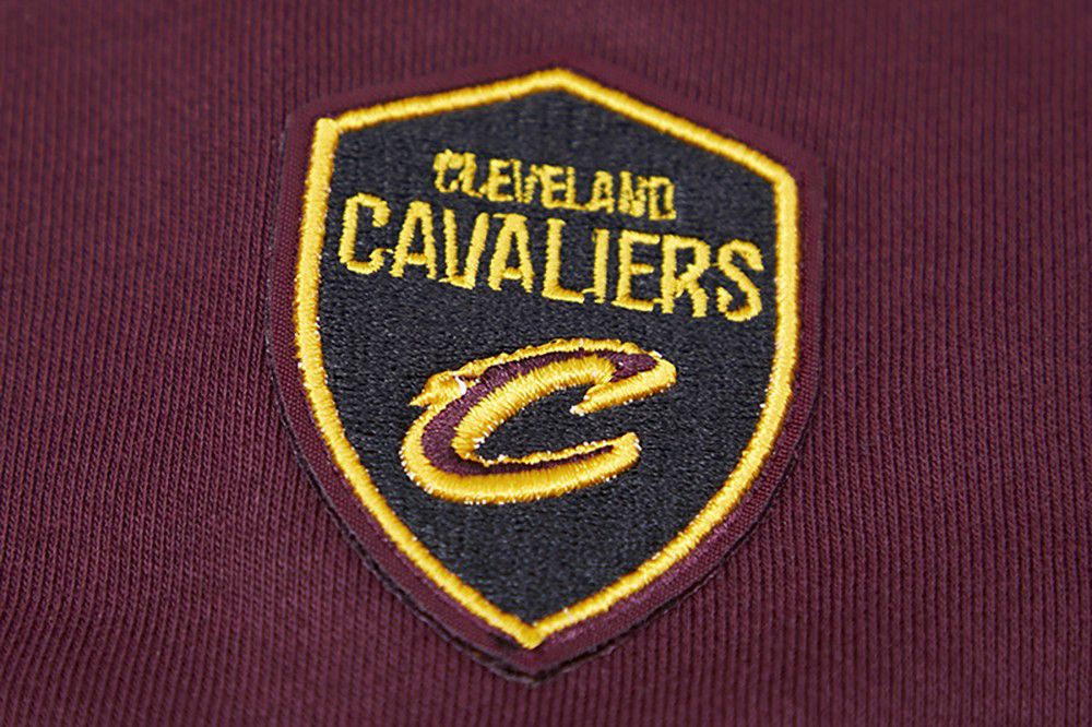 Pro Standard Women's Cleveland Cavaliers Red Classic Cropped Fleece Pullover Hoodie product image