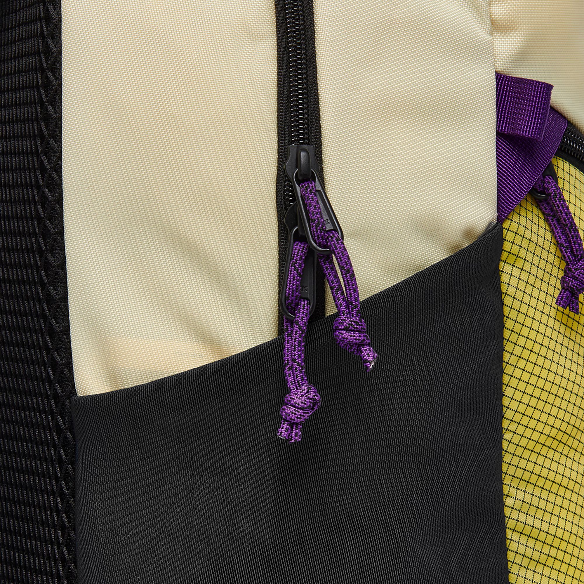 Black Diamond Logos 26L Backpack product image