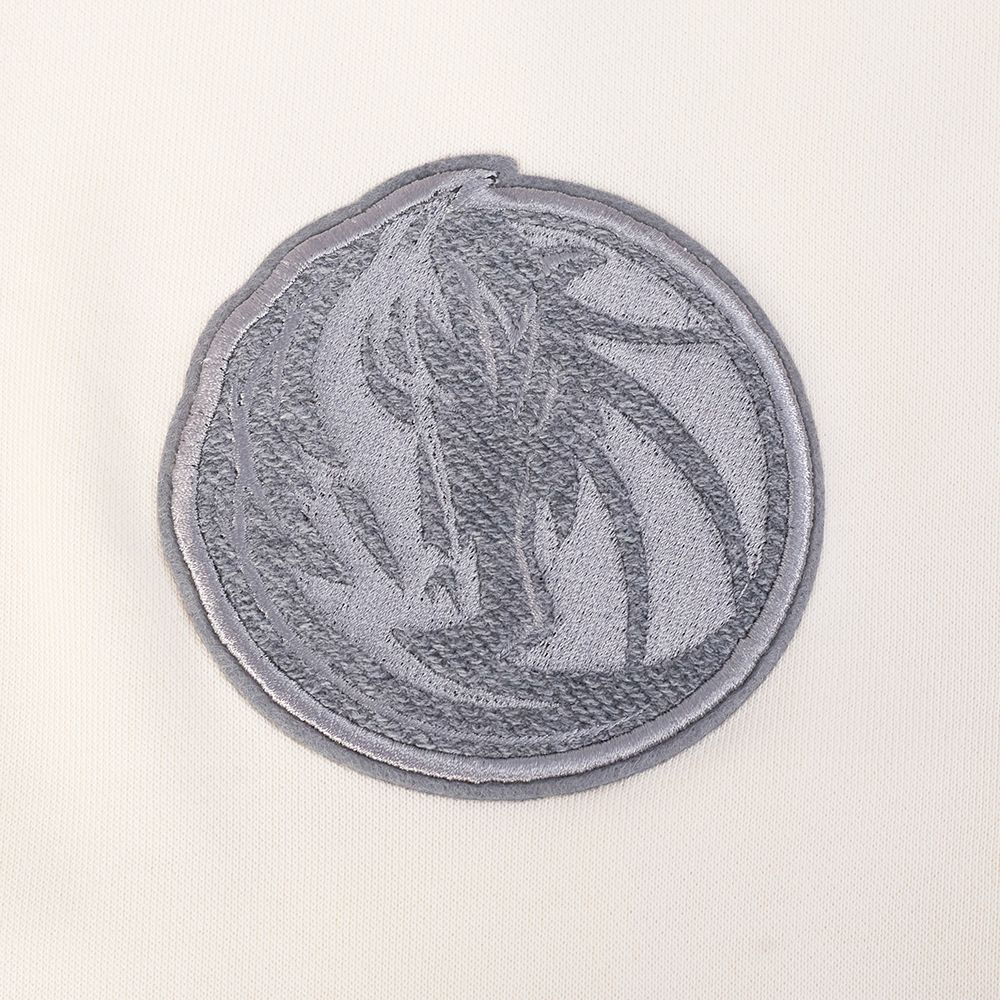 Pro Standard Women's Dallas Mavericks Off White Reverse French Terry Crewneck Sweatshirt product image