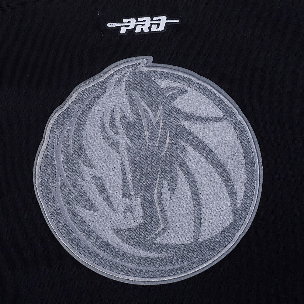 Pro Standard Women's Dallas Mavericks Black Reverse French Terry Pullover Hoodie product image