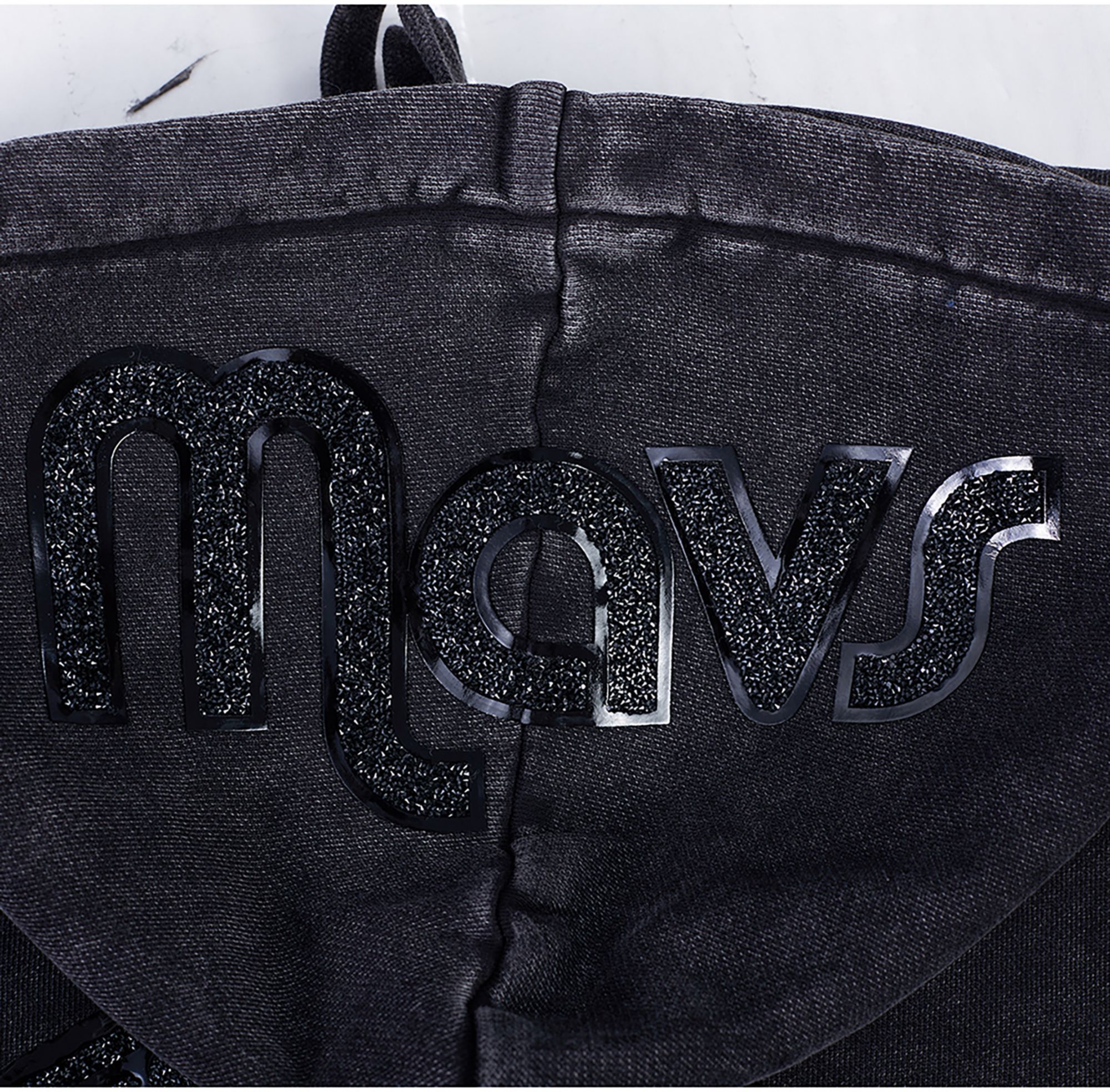 Pro Standard Women's Dallas Mavericks Black Crystalline Cropped Pullover Hoodie product image