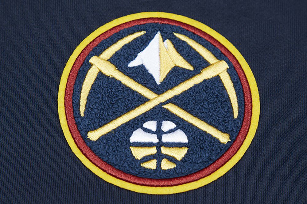 Pro Standard Women's Denver Nuggets Navy Classic Cropped Fleece Pullover Hoodie product image