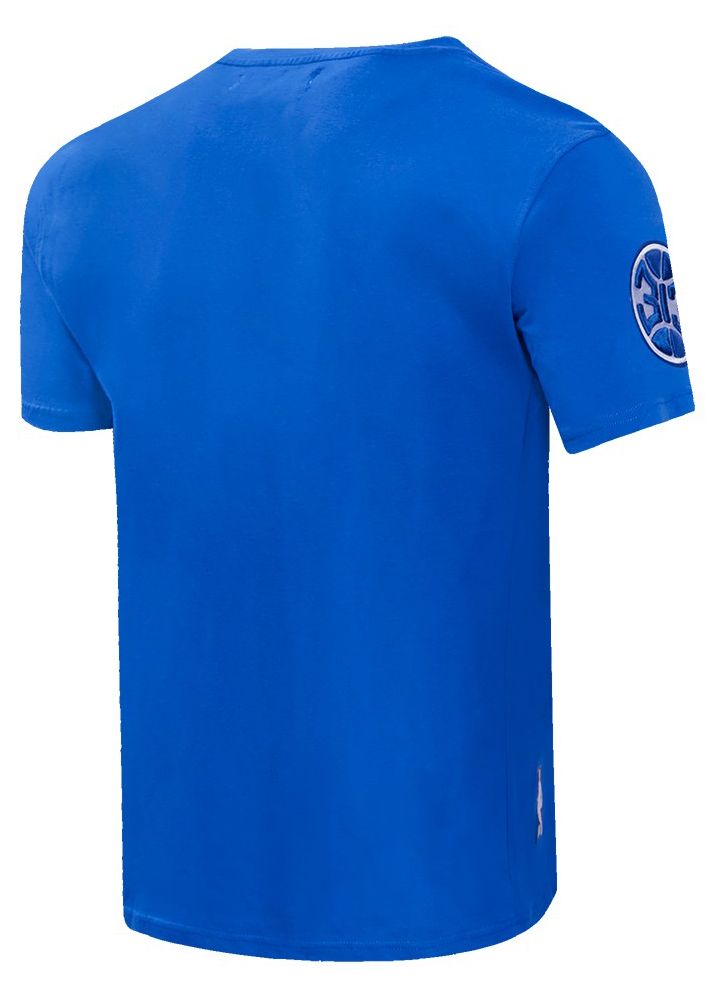 Pro Standard Men's Detroit Pistons Blue Old English Short Sleeve T-Shirt product image