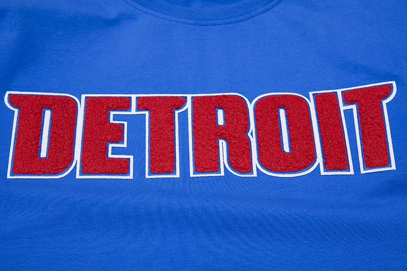 Pro Standard Men's Detroit Pistons Blue Classic Chenille T-Shirt product image