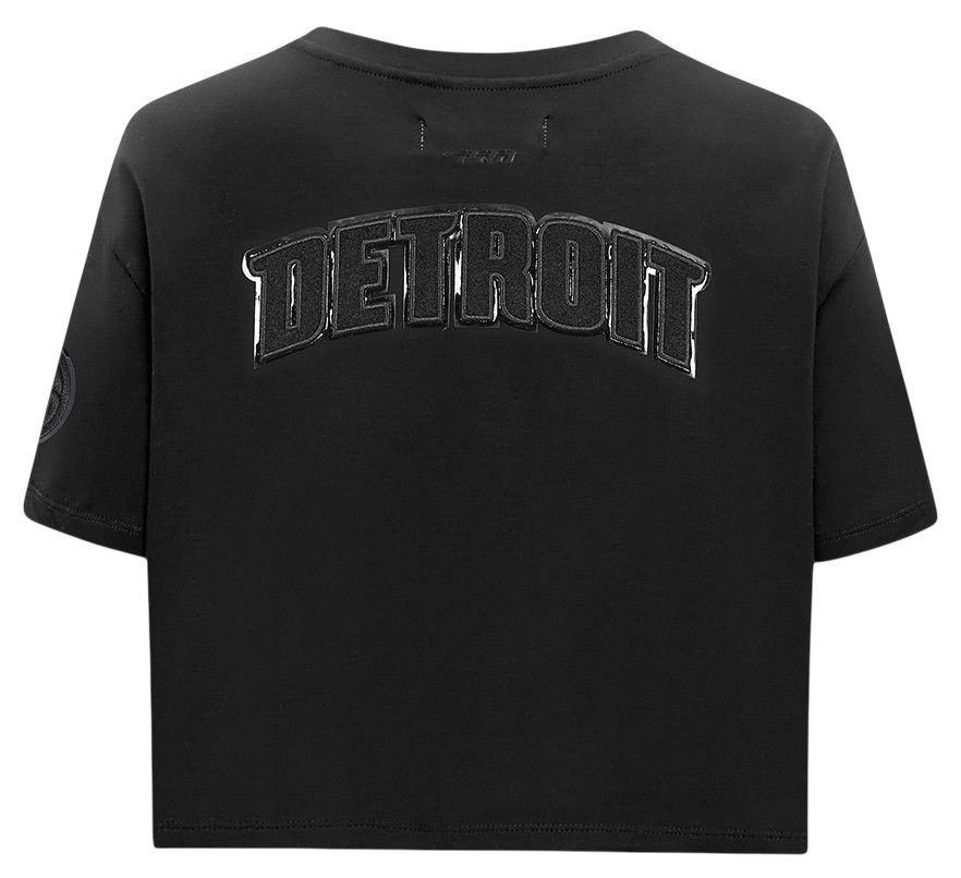 Pro Standard Women's Detroit Pistons Black Boxy Cropped T-Shirt product image