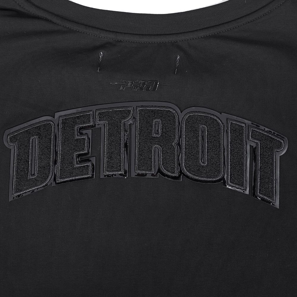 Pro Standard Women's Detroit Pistons Black Boxy Cropped T-Shirt product image
