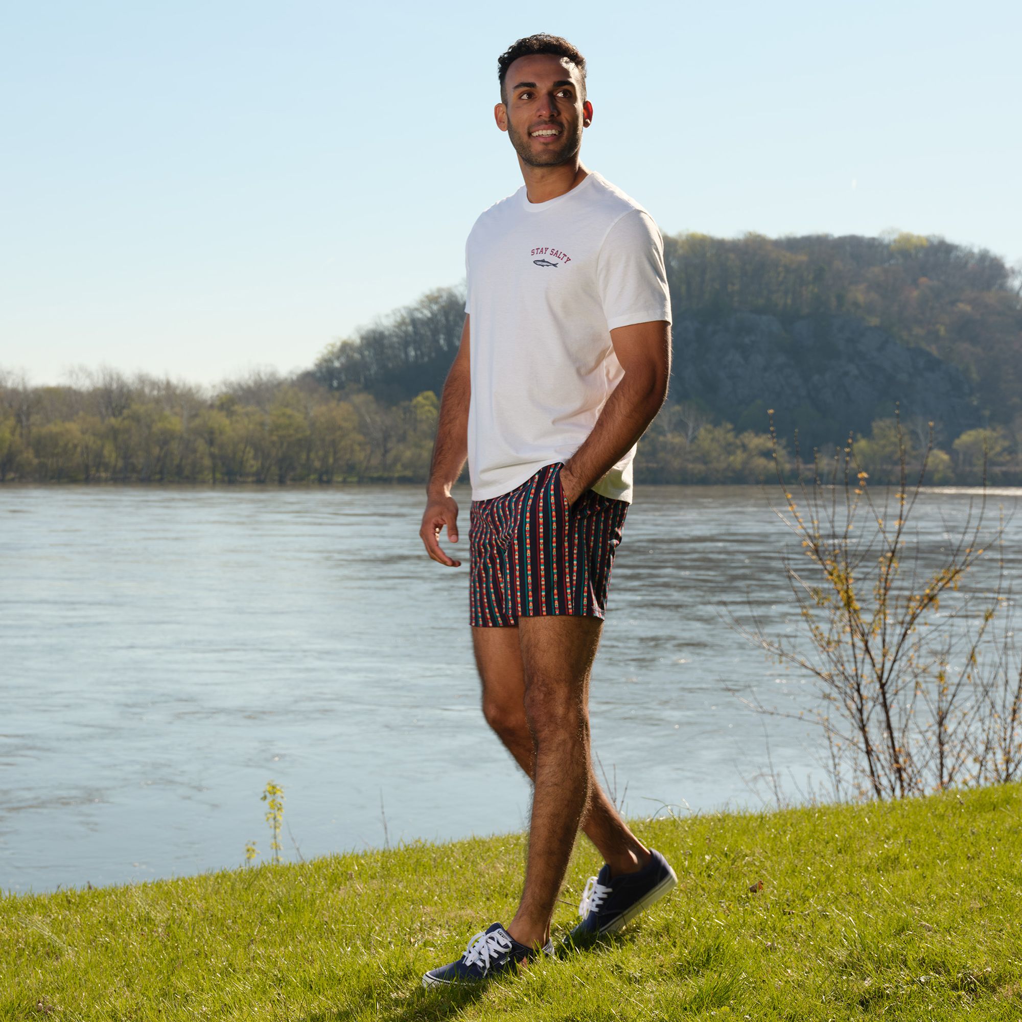 Fair Harbor Men's Bungalow 5" Swim Trunks product image