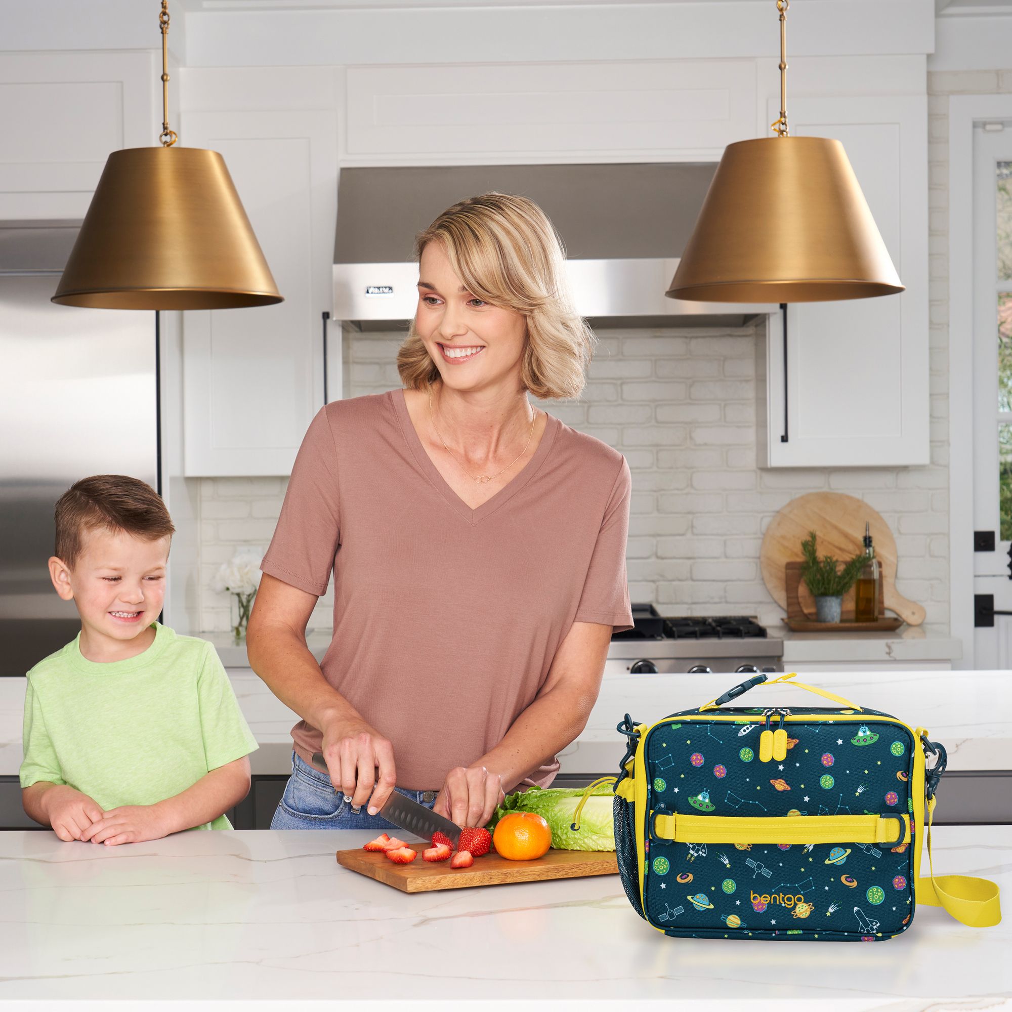 Bentgo Kids' Prints Lunch Bag product image