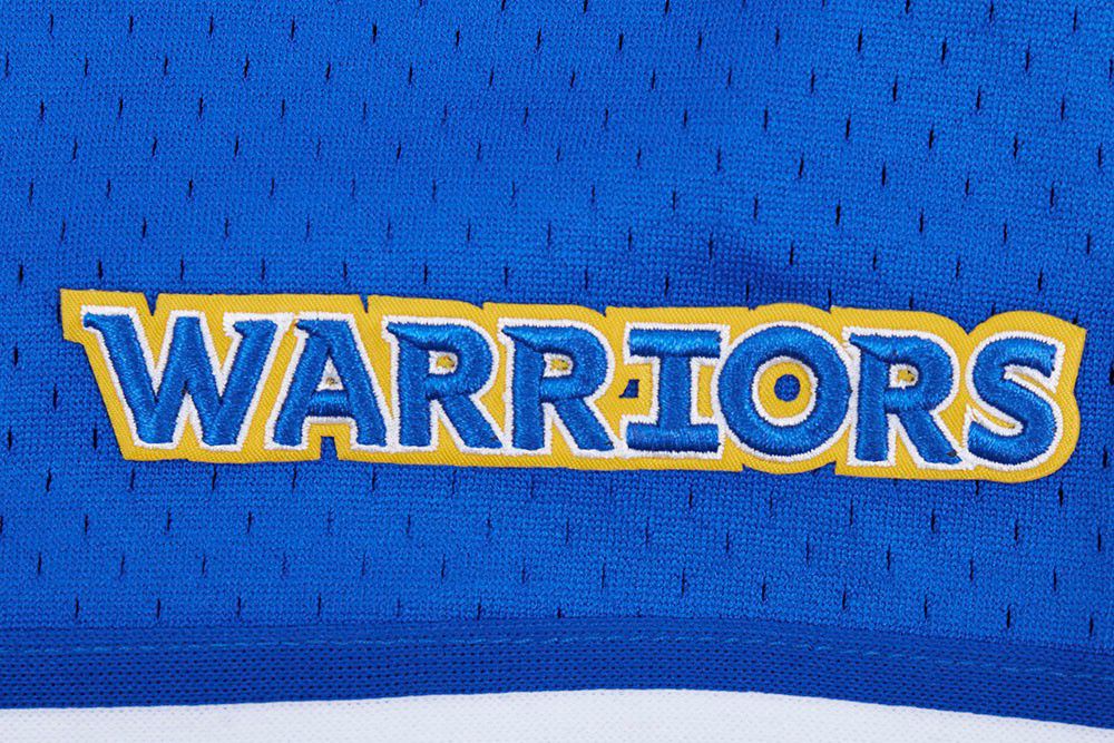 Pro Standard Men's Golden State Warriors Logo Blue Button Down Shirt product image