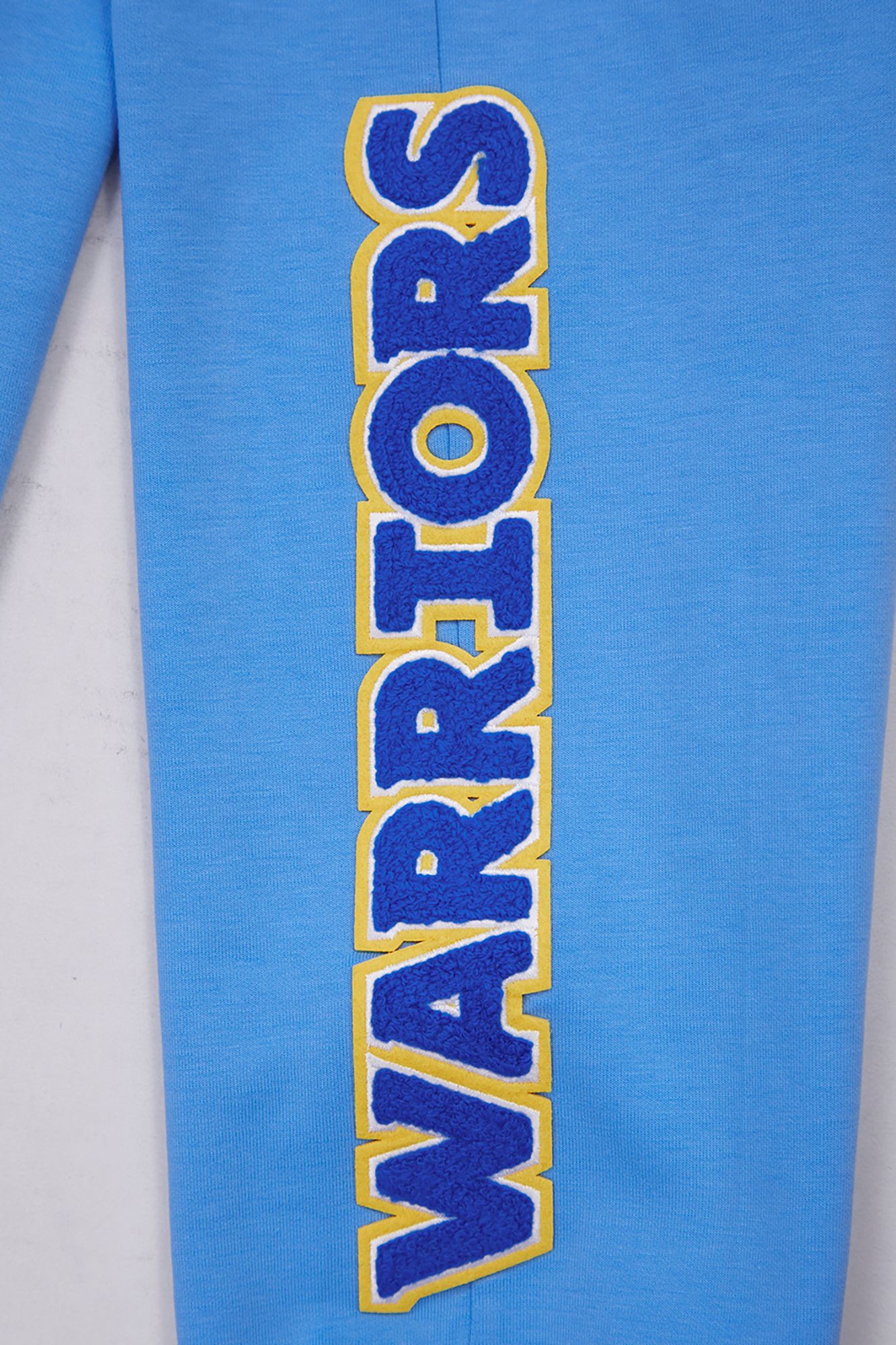 Pro Standard Men's Golden State Warriors Blue Chenille Joggers product image