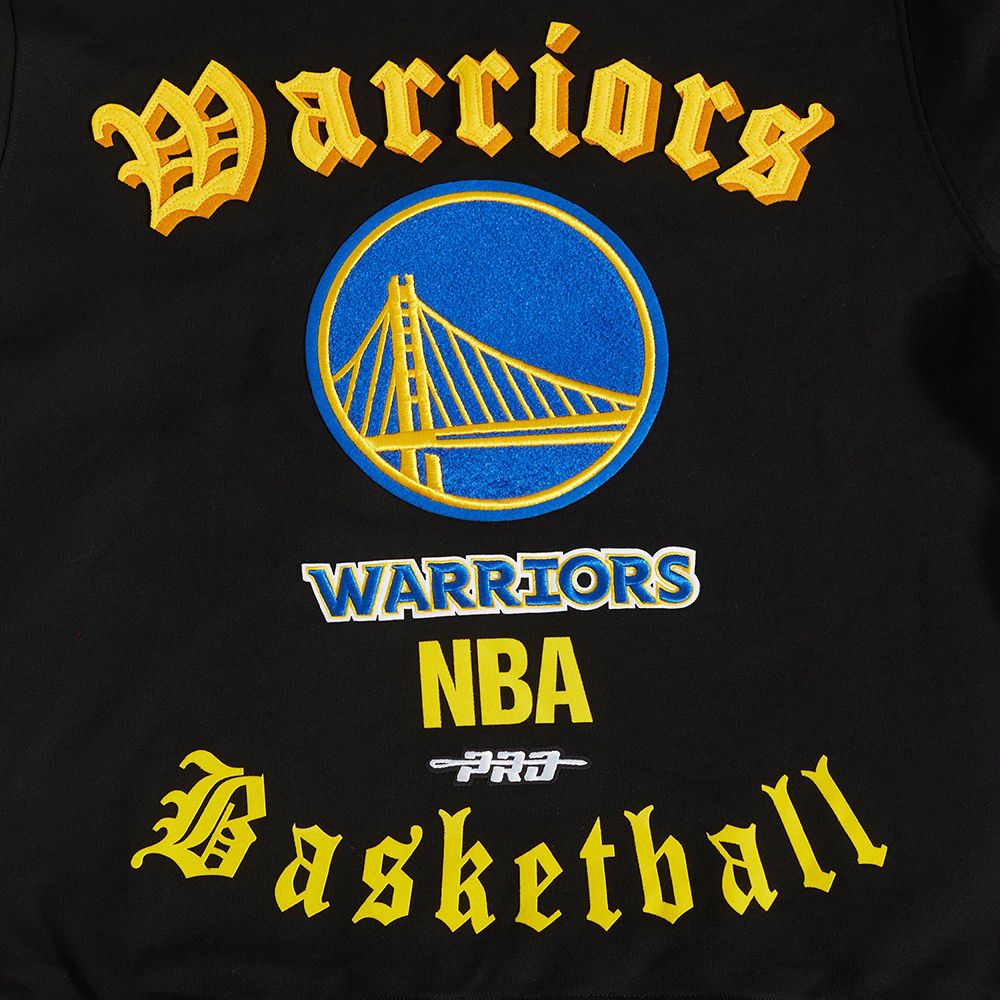 Pro Standard Men's Golden State Warriors Black Old English Fleece Crew Neck Sweatshirt product image