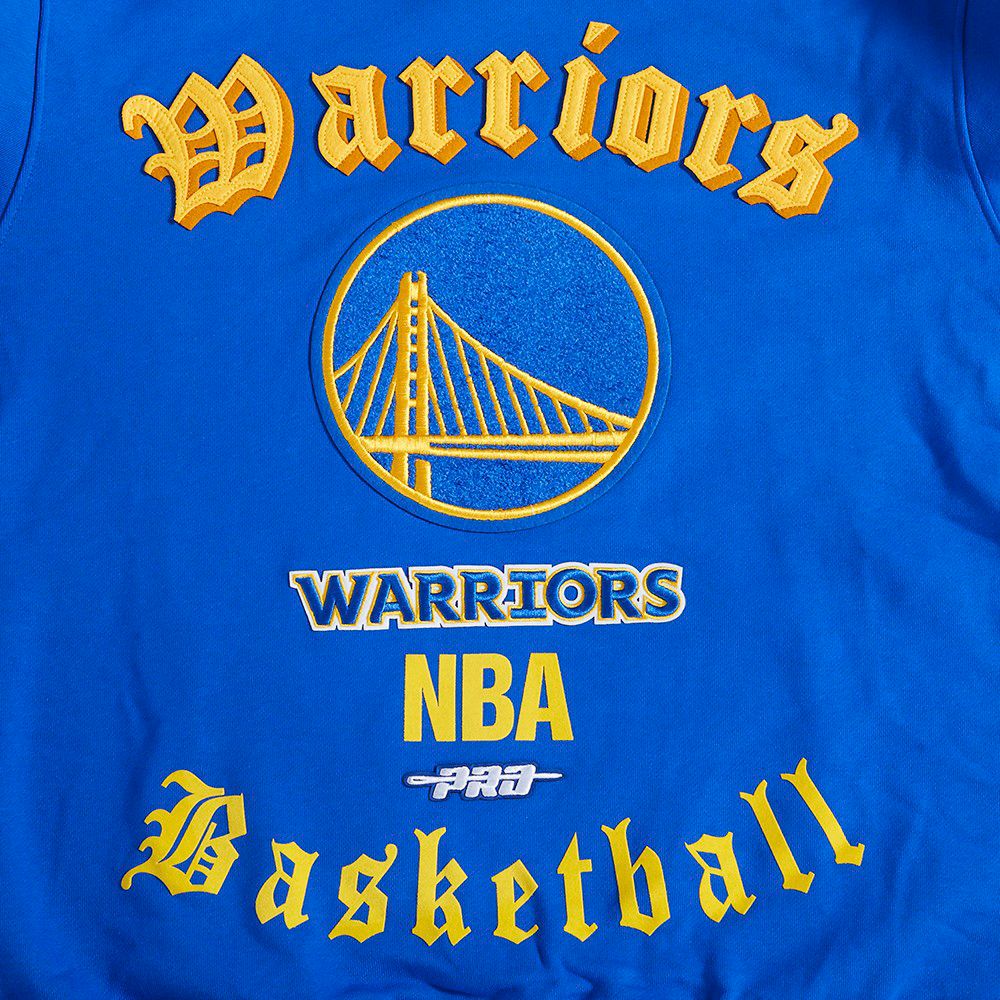 Pro Standard Men's Golden State Warriors Blue Old English Fleece Crew Neck Sweatshirt product image