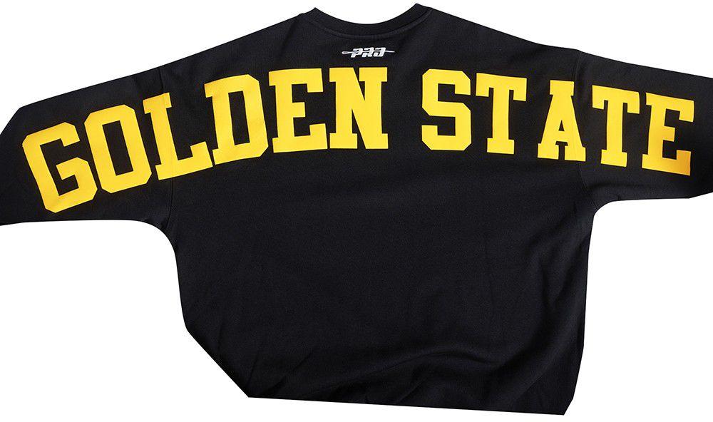 Pro Standard Men's Golden State Warriors Black Wing Span Drop Fleece Crewneck Sweatshirt product image