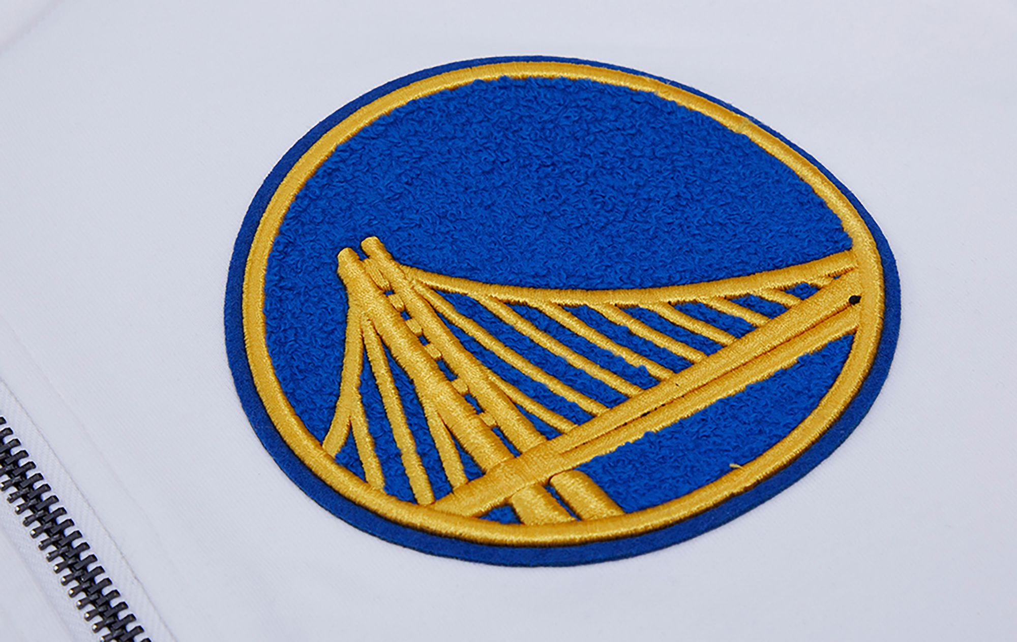 Pro Standard Men's Golden State Warriors White Chenille Full Zip Hoodie product image