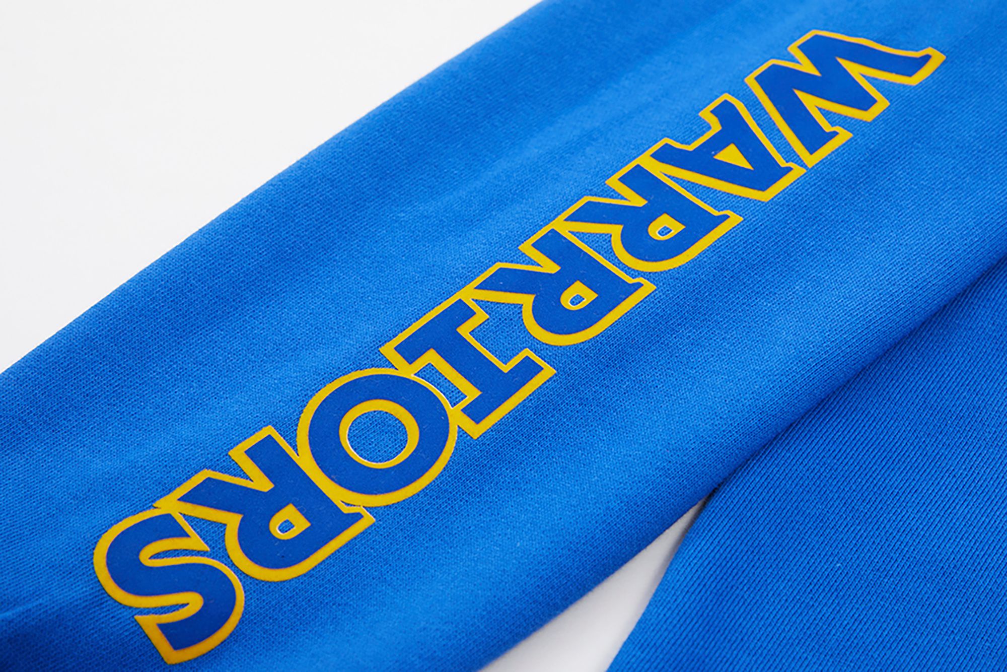 Pro Standard Men's Golden State Warriors Royal Fleece Crewneck Sweater product image