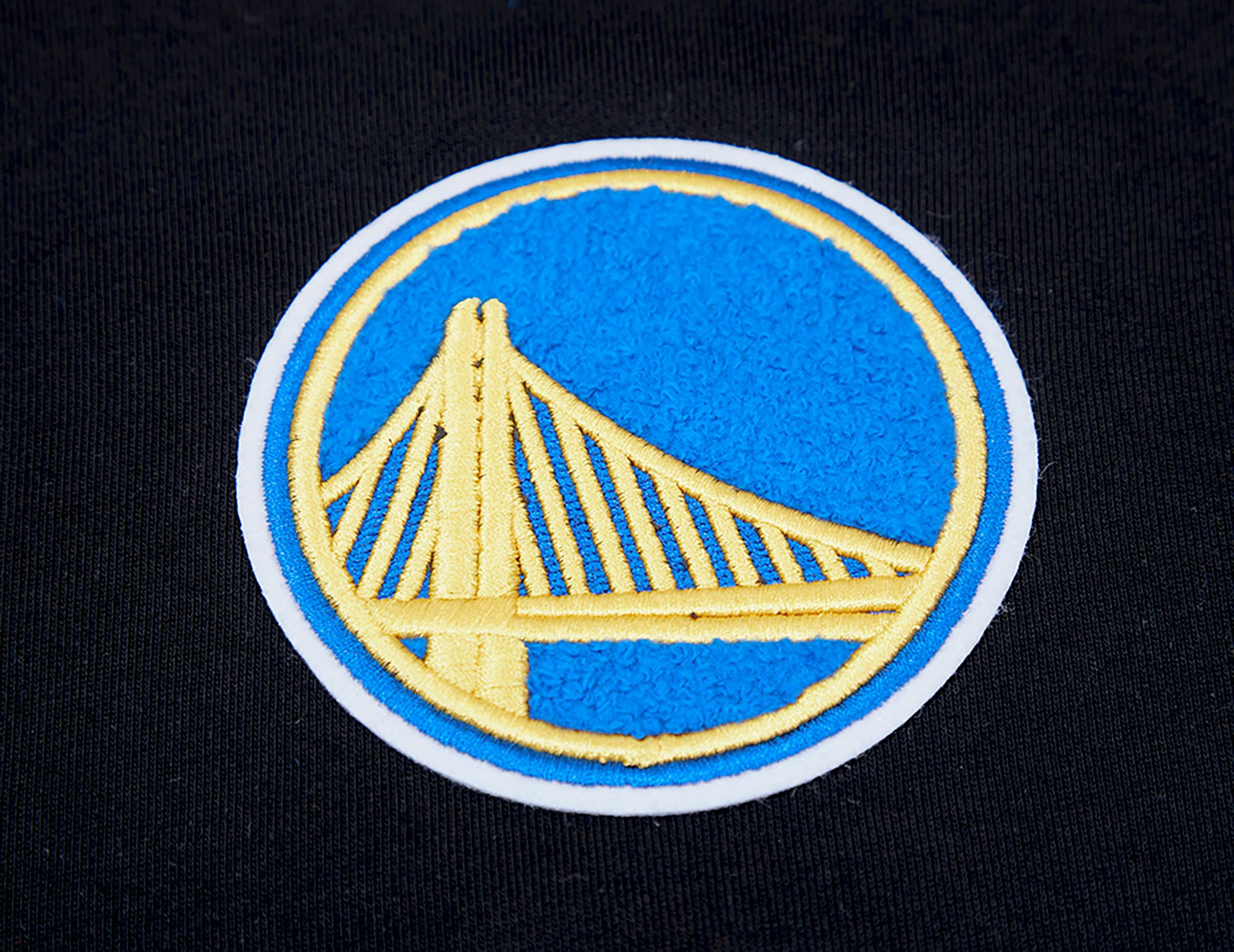 Pro Standard Women's Golden State Warriors Black Cropped Fleece Pullover Hoodie product image