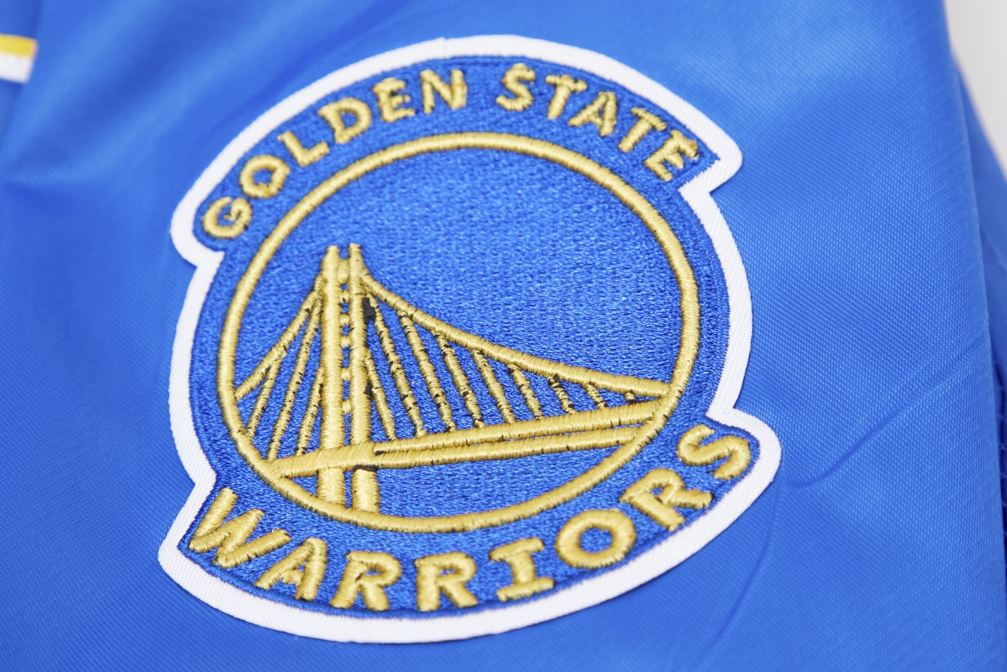 Pro Standard Women's Golden State Warriors Blue Classic Satin Jacket product image