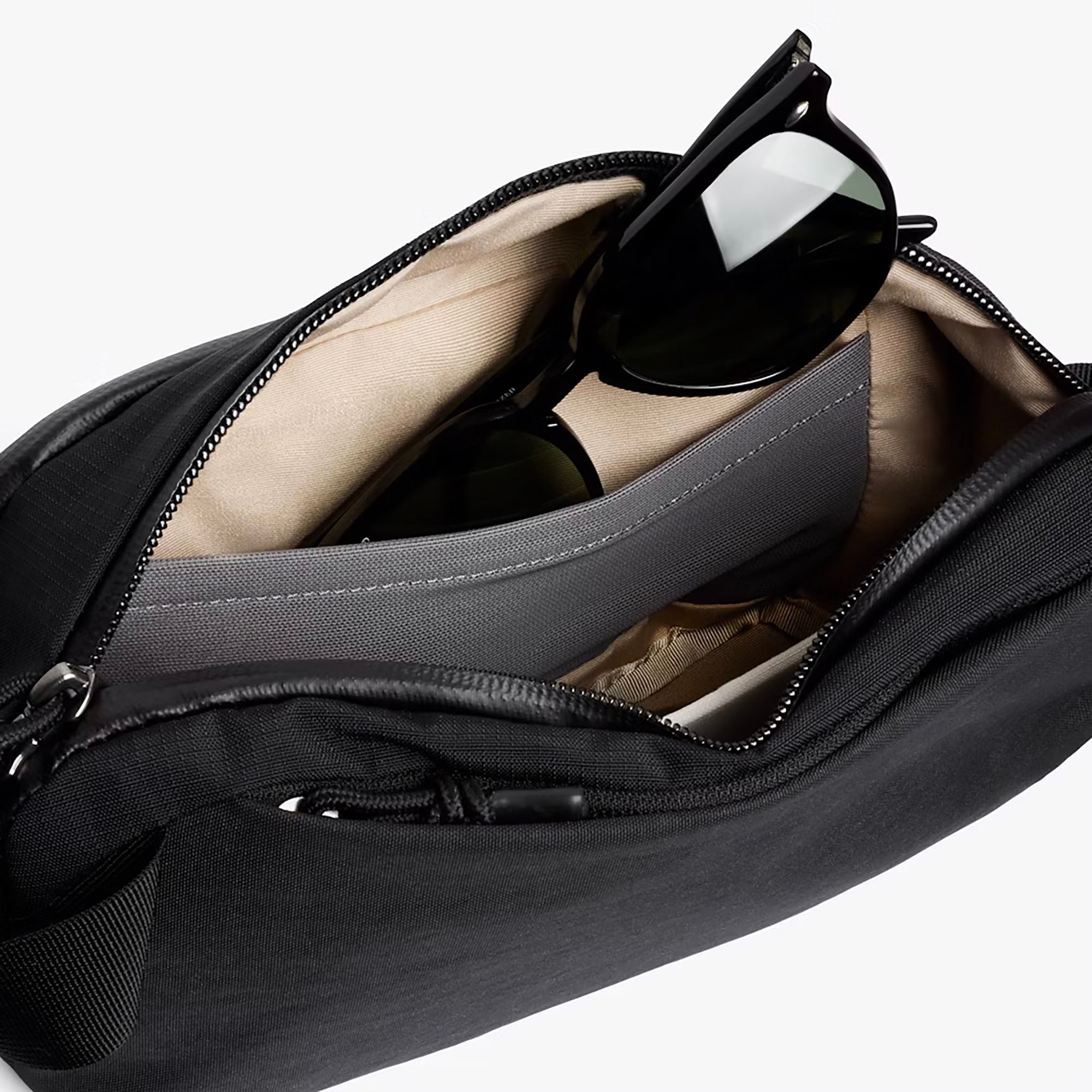 Bellroy Venture Ready Sling 2.5L product image