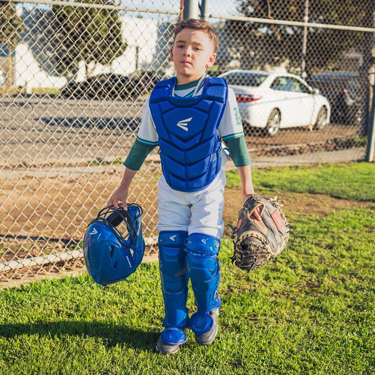 Easton Youth (6-9) Black Magic 3.0 Catcher's Set product image