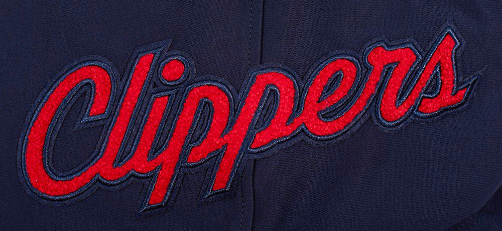 Pro Standard Men's Los Angeles Clippers Navy Classic Chenille Pullover Hoodie product image