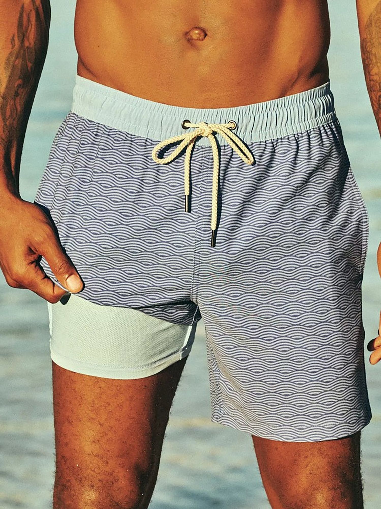 Fair Harbor Men's Bayberry 7" Swim Trunks product image