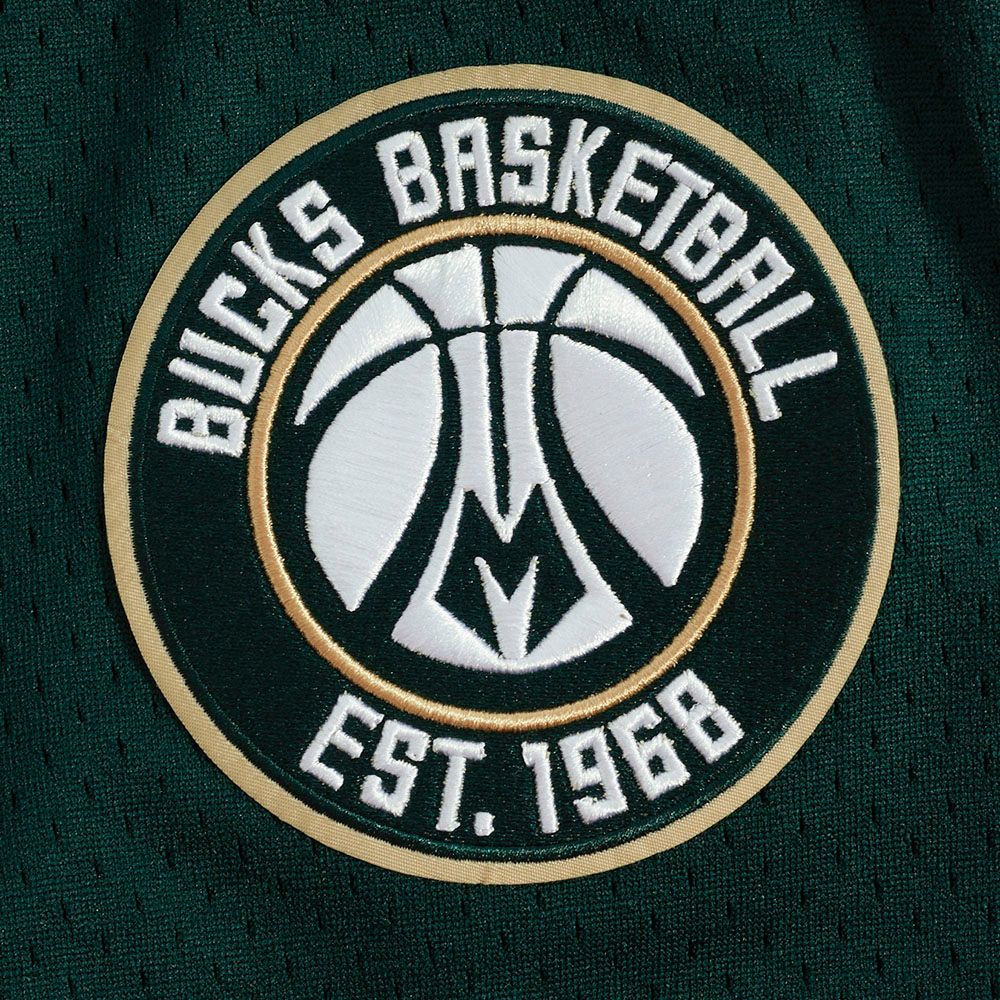 Pro Standard Men's Milwaukee Bucks Green Classic Mesh Button Down Shirt product image