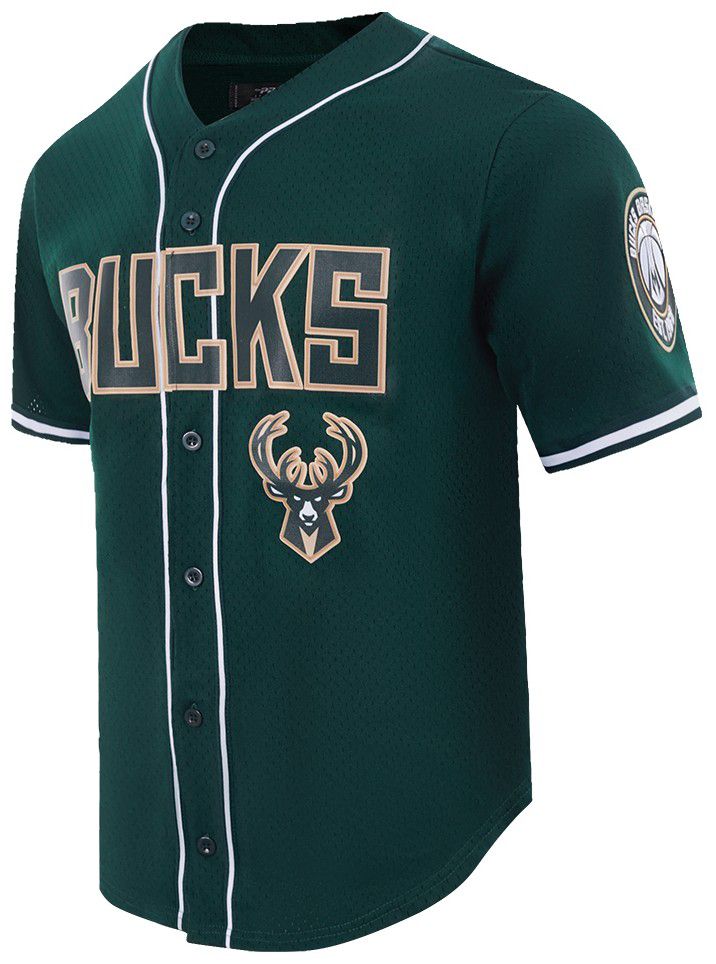 Pro Standard Men's Milwaukee Bucks Green Classic Mesh Button Down Shirt product image