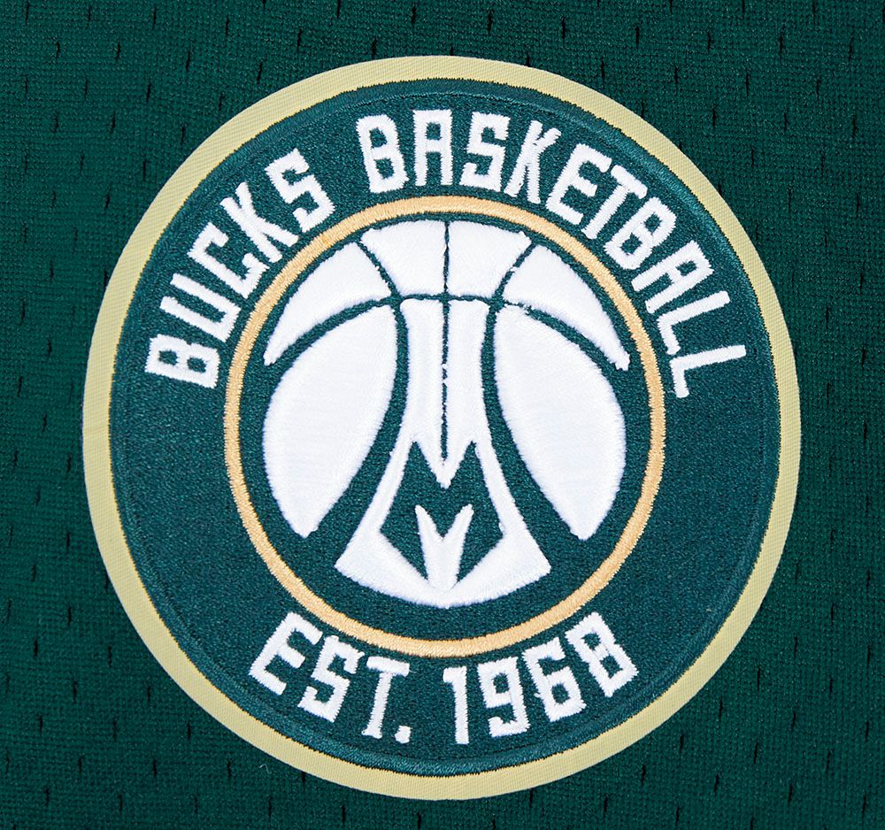 Pro Standard Men's Milwaukee Bucks Green Script Tail Mesh Button Down Shirt product image