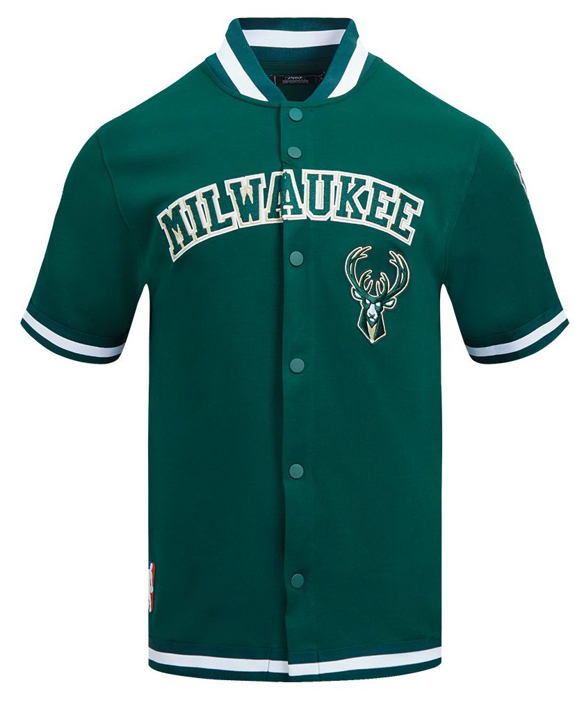 Pro Standard Men's Milwaukee Bucks Green Classic Warm Up Jacket product image