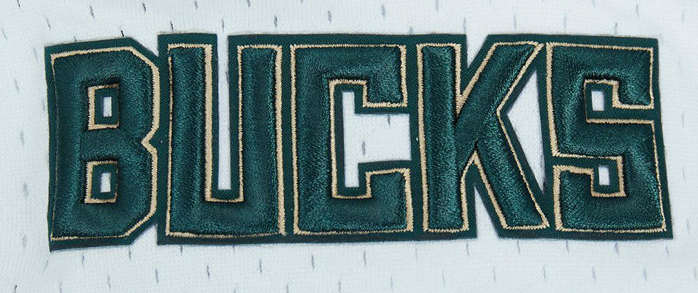 Pro Standard Men's Milwaukee Bucks Green Script Tail Fleece Shorts product image