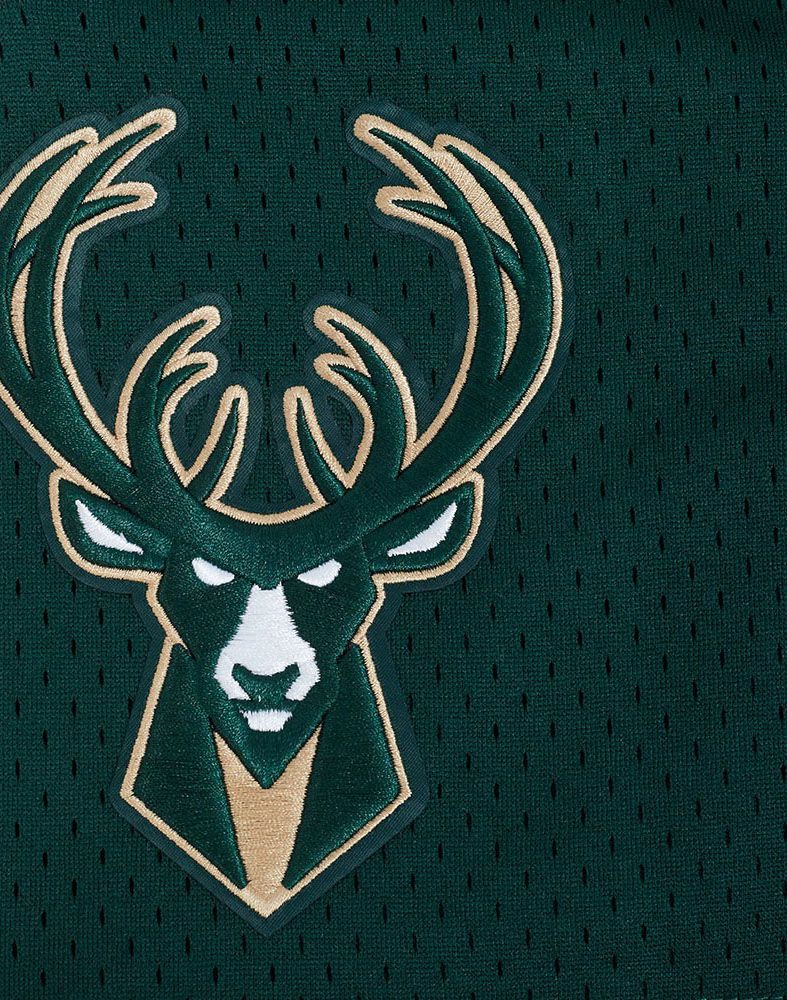 Pro Standard Men's Milwaukee Bucks Green Souvenir Mesh Shorts product image