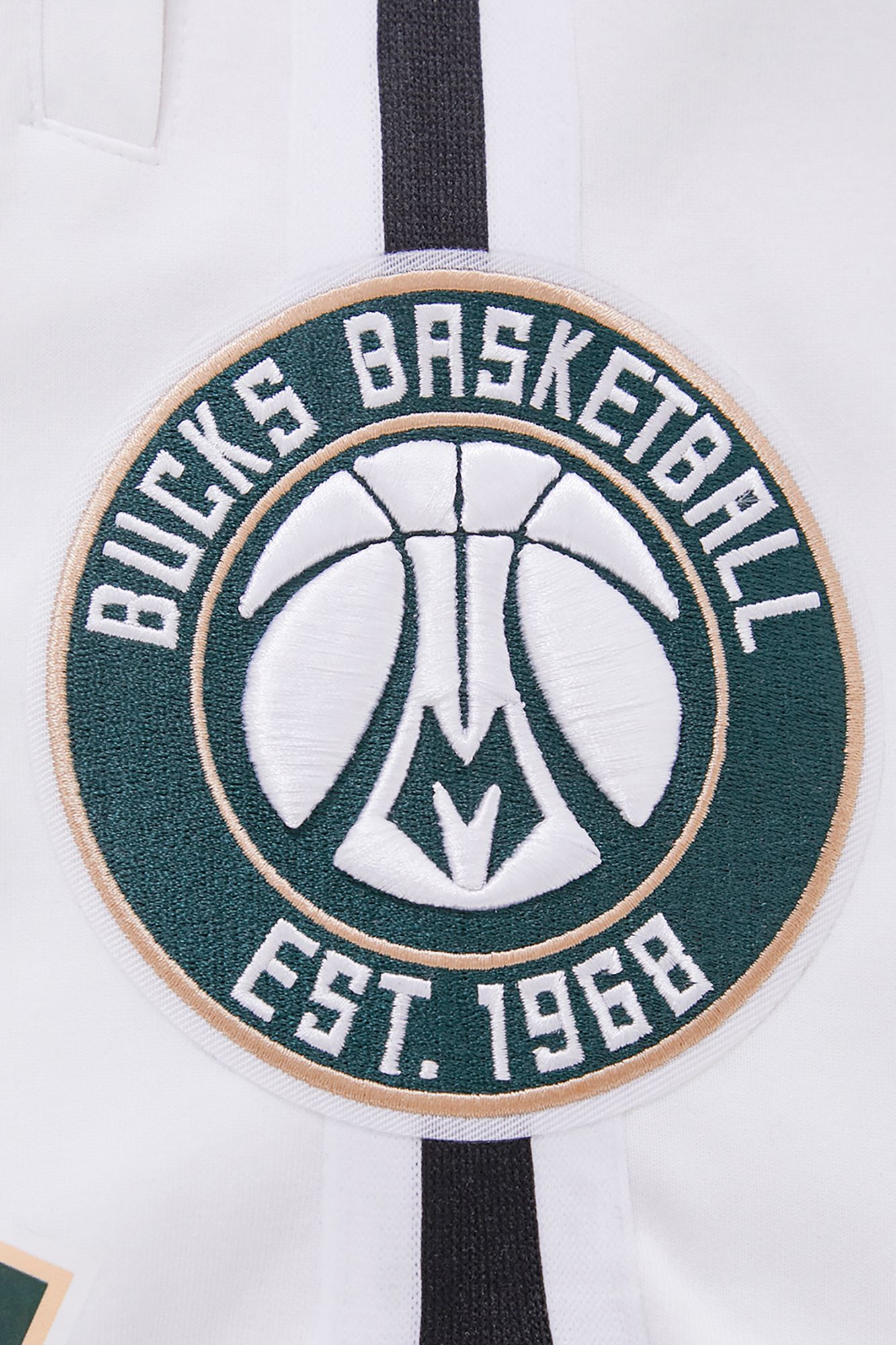 Pro Standard Men's Milwaukee Bucks White Chenille Shorts product image