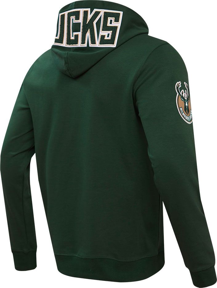Pro Standard Men's Milwaukee Bucks Green Chenille Pullover Hoodie product image