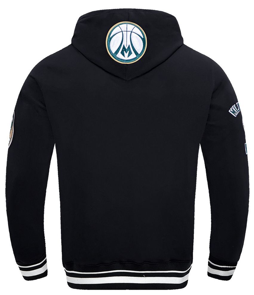 Pro Standard Men's Milwaukee Bucks Black Classic Fleece Hoodie product image