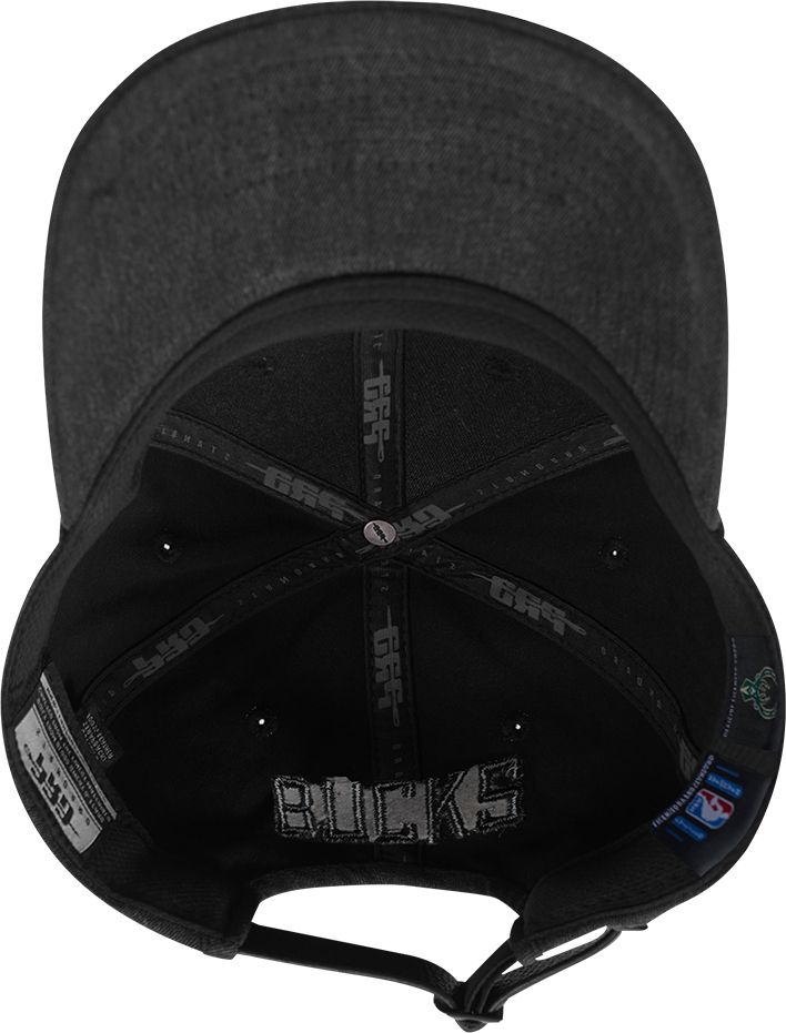 Pro Standard Women's Milwaukee Bucks Black Crystalline Strapback Hat product image