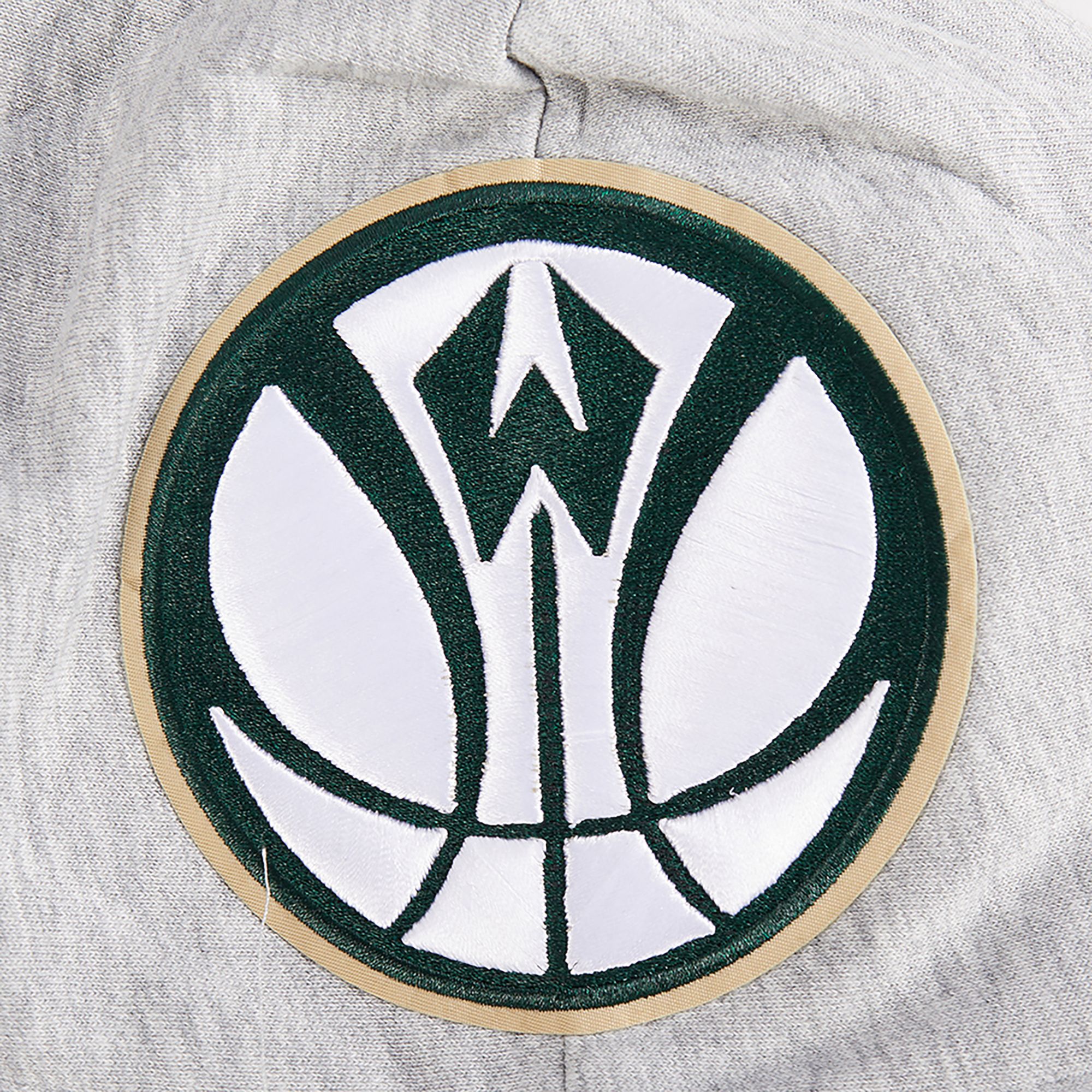 Pro Standard Women's Milwaukee Bucks Grey Crest Emblem Hoodie product image