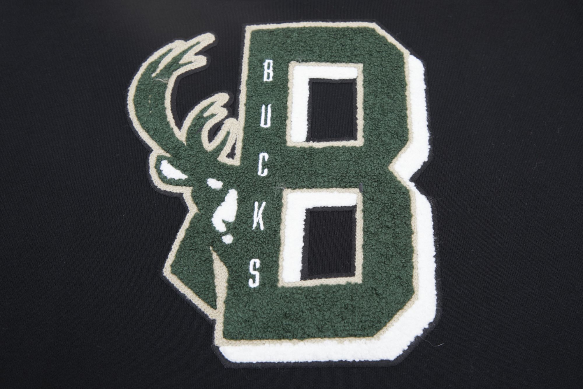 Pro Standard Women's Milwaukee Bucks Black Mash Up Rib Fleece Crewneck Sweatshirt product image