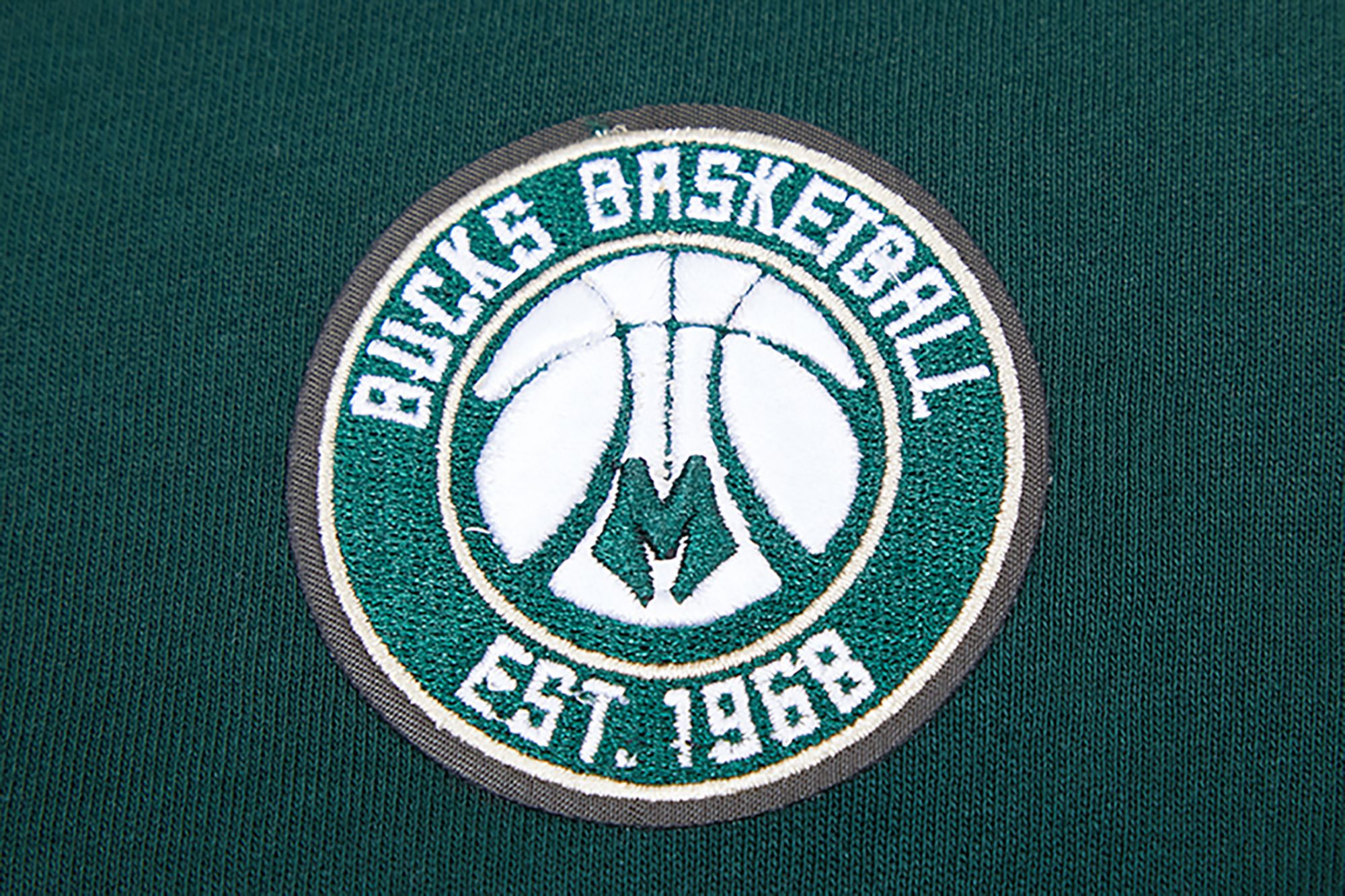 Pro Standard Women's Milwaukee Bucks Green Fleece Crewneck Sweater product image
