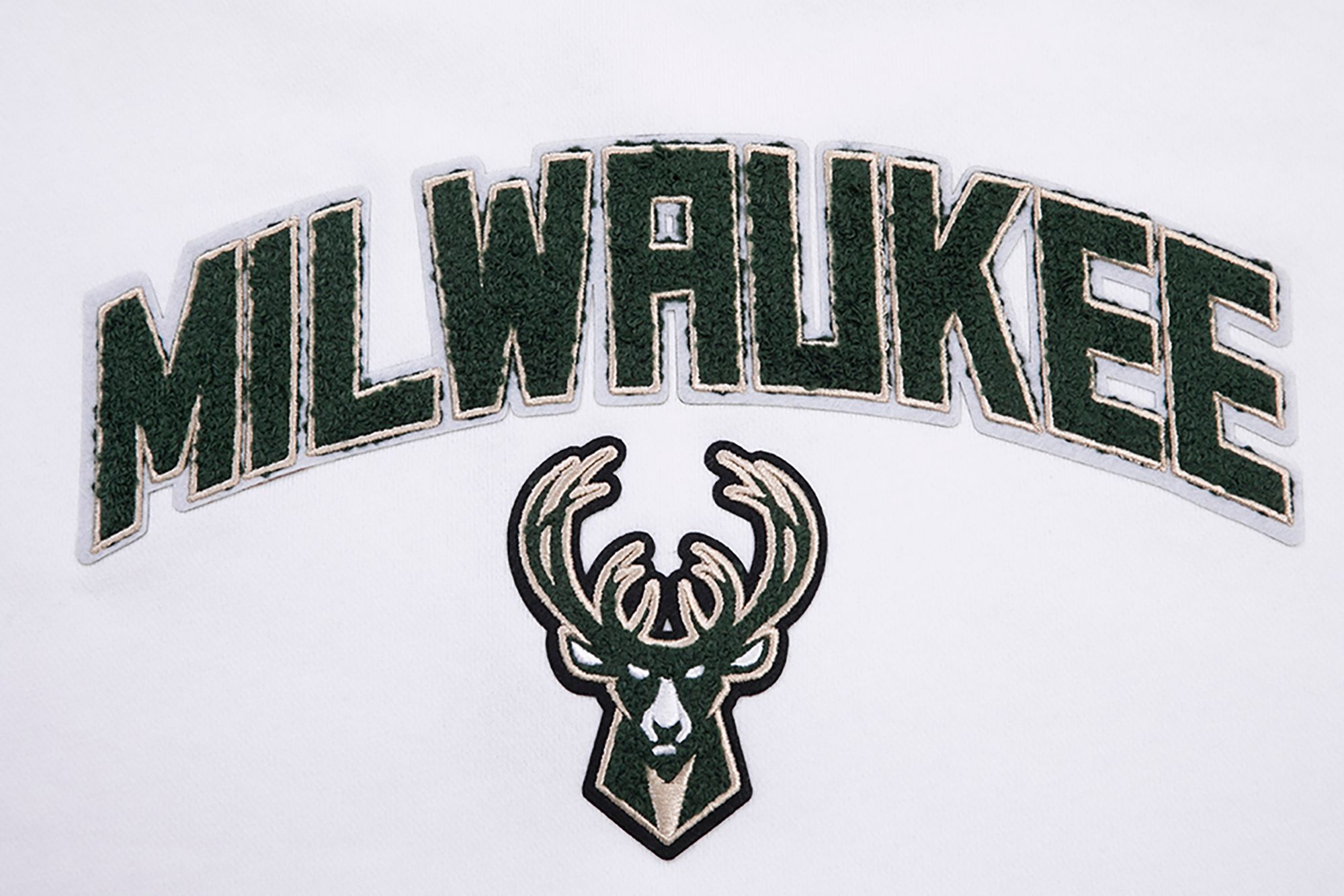 Pro Standard Women's Milwaukee Bucks White Fleece Crewneck Sweater product image