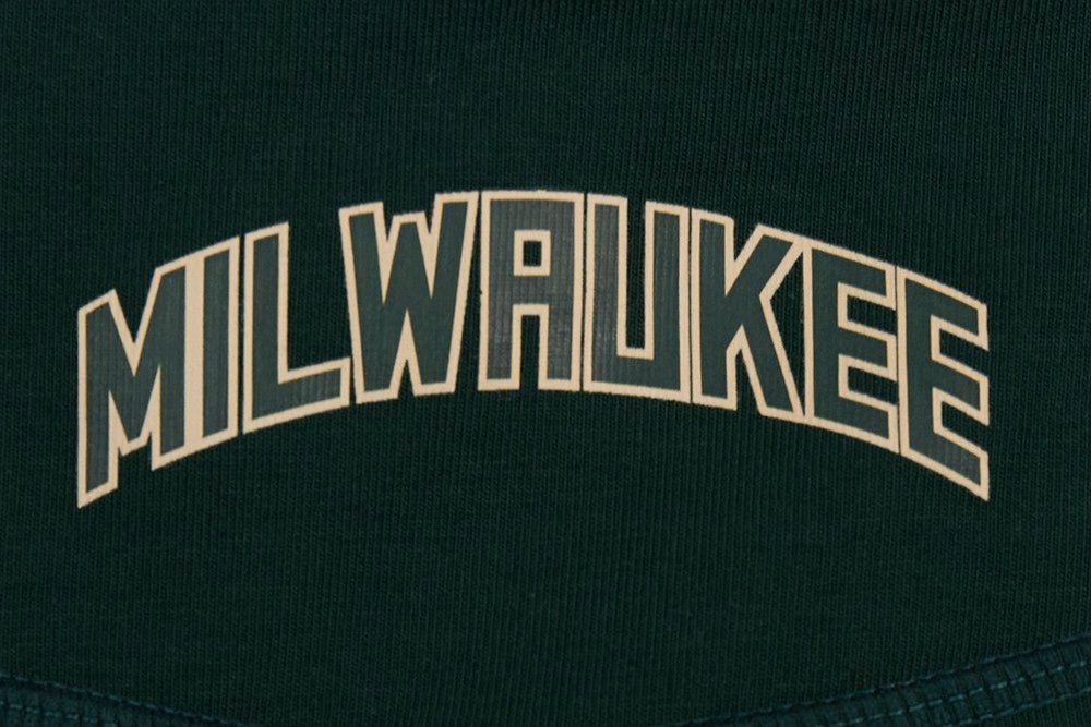 Pro Standard Women's Milwaukee Bucks Green Classic Cotton Bike Shorts product image