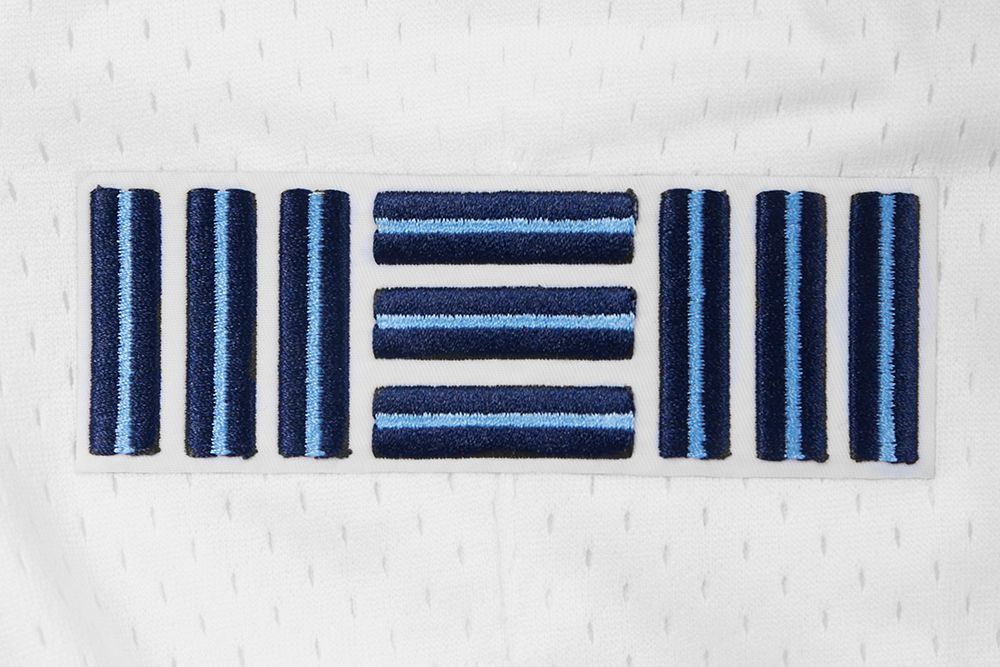 Pro Standard Men's Memphis Grizzlies White Mesh Shorts product image