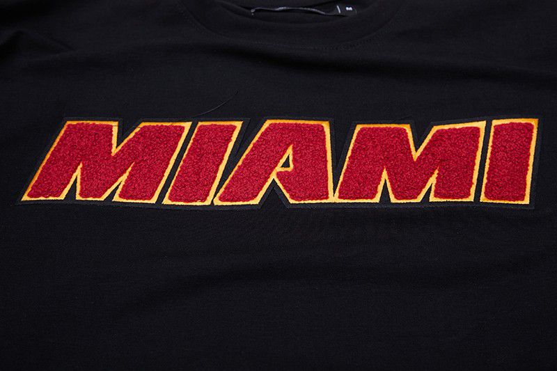 Pro Standard Men's Miami Heat Black Classic Chenille T-Shirt product image