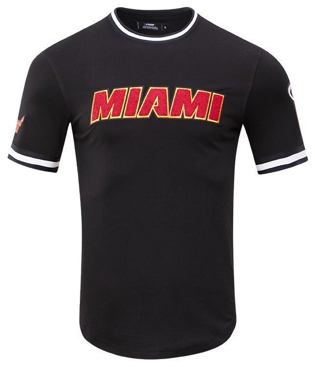 Pro Standard Men's Miami Heat Black Classic Chenille T-Shirt product image