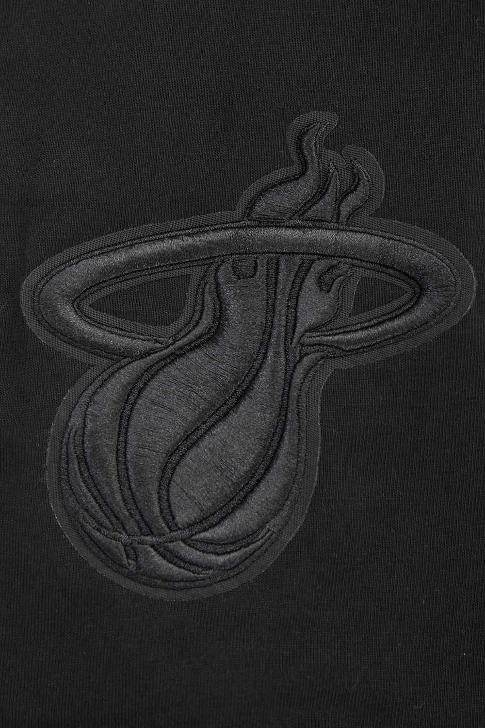 Pro Standard Men's Miami Heat Black Neutral Drop Shoulder Short Sleeve T-Shirt product image