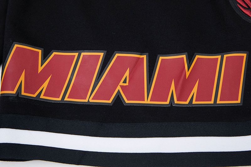 Pro Standard Men's Miami Heat Black Classic Chenille Shorts product image