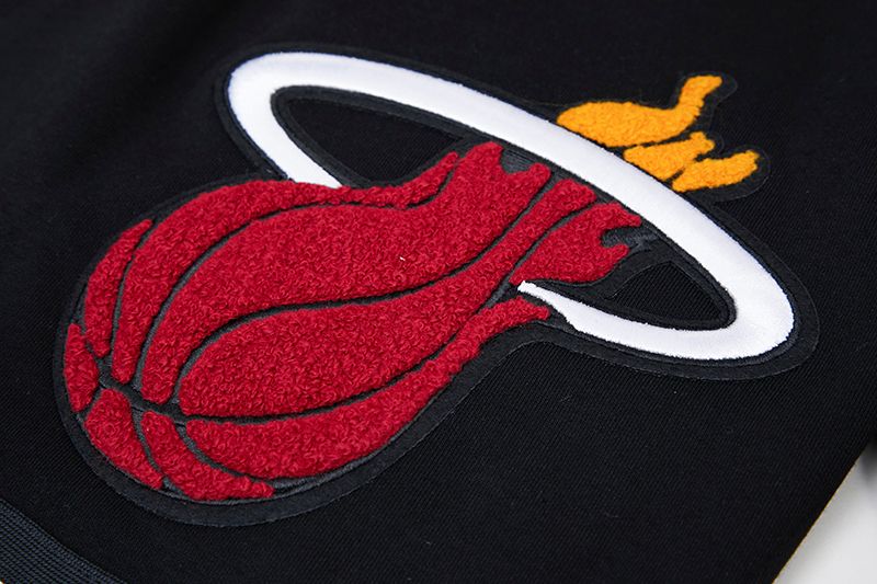 Pro Standard Men's Miami Heat Black Classic Chenille Shorts product image