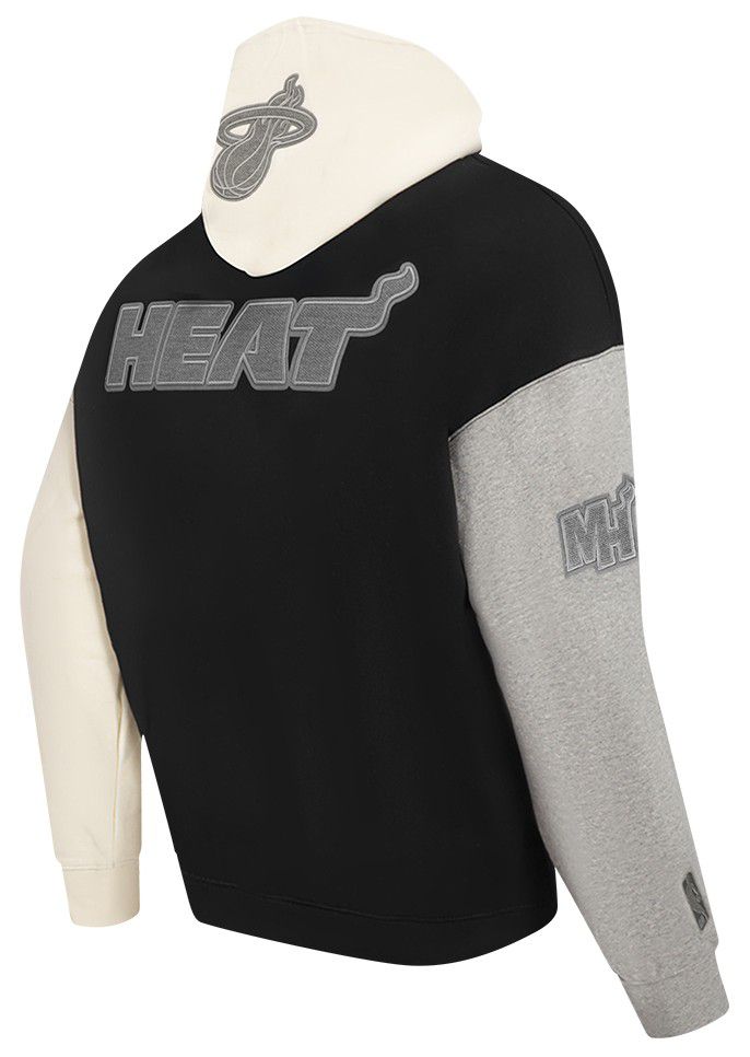 Pro Standard Men's Miami Heat Black Reverse French Terry Pullover Hoodie product image