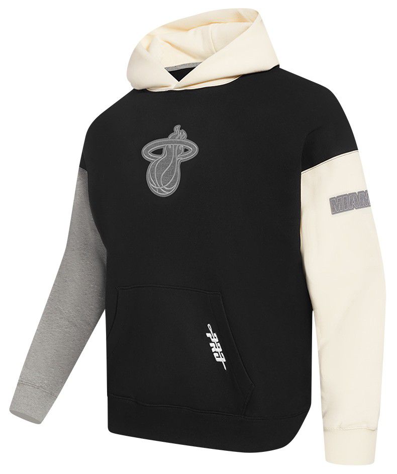 Pro Standard Men's Miami Heat Black Reverse French Terry Pullover Hoodie product image