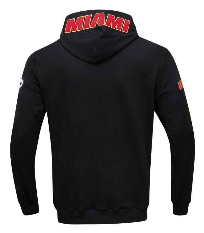 Pro Standard Men's Miami Heat Black Classic Chenille Pullover Hoodie product image