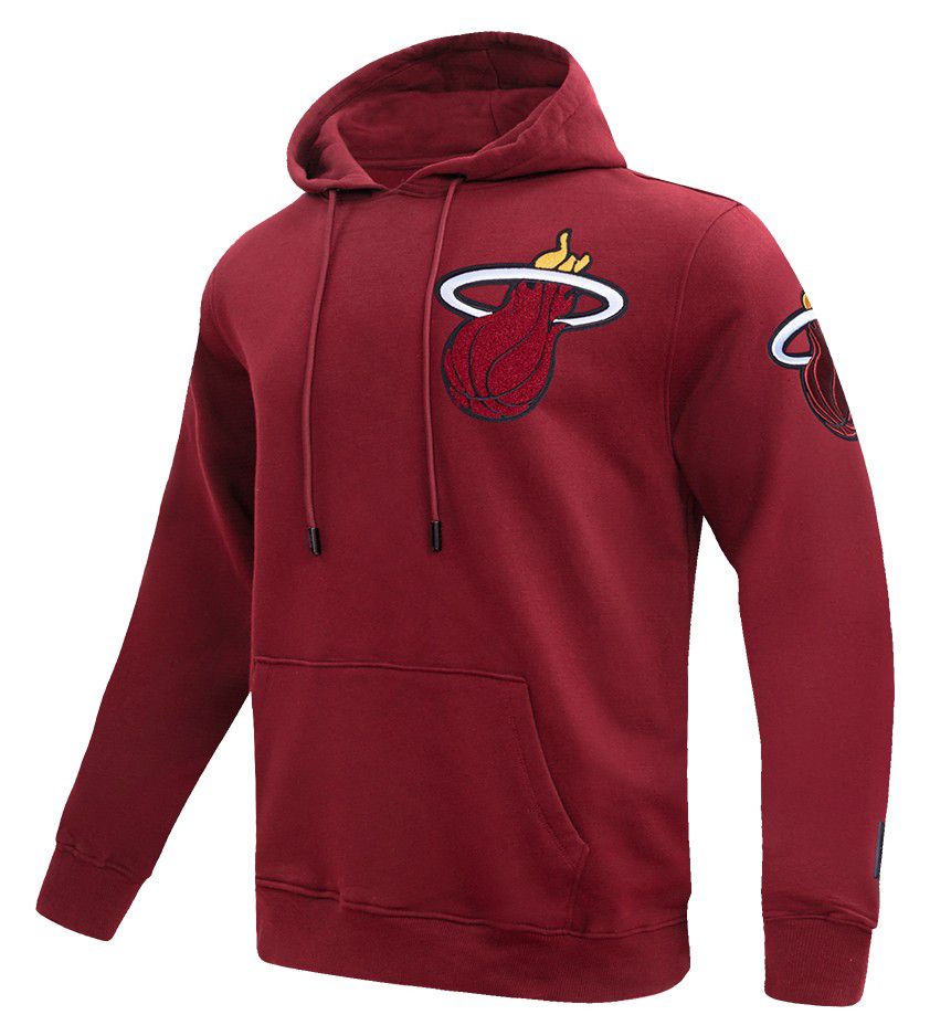 Pro Standard Men's Miami Heat Red Classic Chenille Pullover Hoodie product image